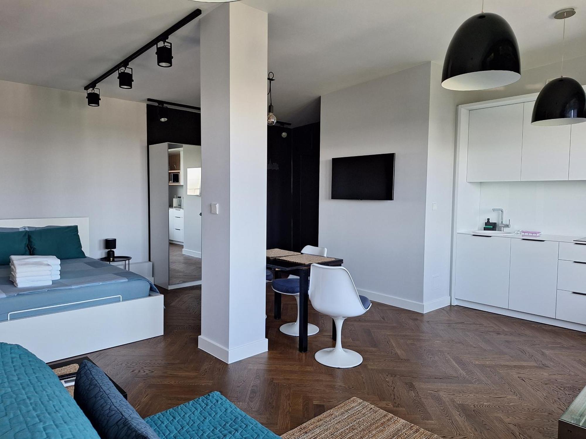 Apartament Wiejska 9 *
